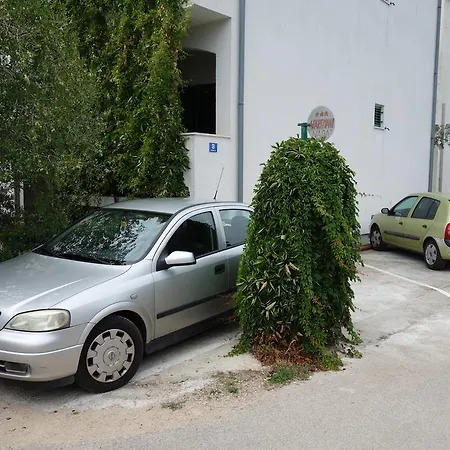 Apartment Nada *