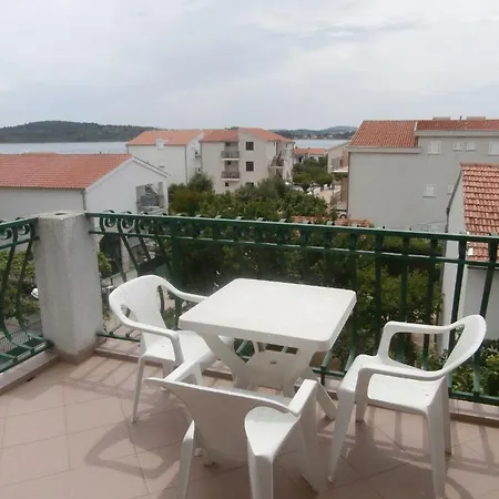 Nada Apartment *